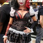Comic-Con-2014-Cosplay-Harley-Quinn-black-suit-570×948