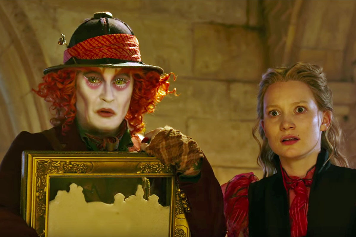 alice-through-the-looking-glass-trailer-1