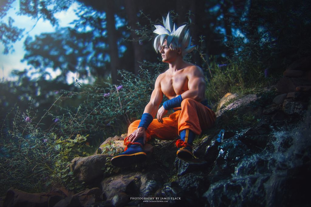 Goku Ultra Instinto cobra vida en este espectacular cosplay | Atomix